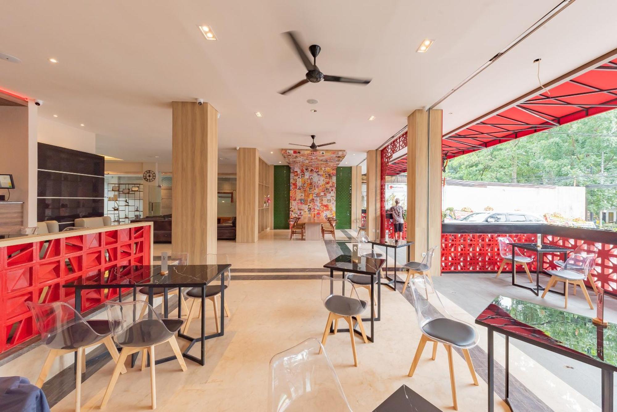 Reddoorz Premium Near Paris Van Java Mall Bandung Exterior photo